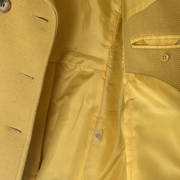 Talbots SZ 10P 80% wool double breasted winter coat. Preowned, great condition. - Picture 6 of 6